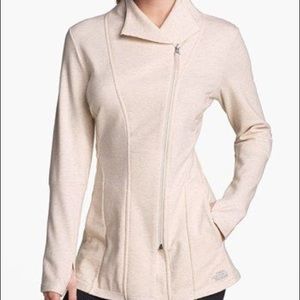 The North Face Wrap Ture Tunic (NWT)